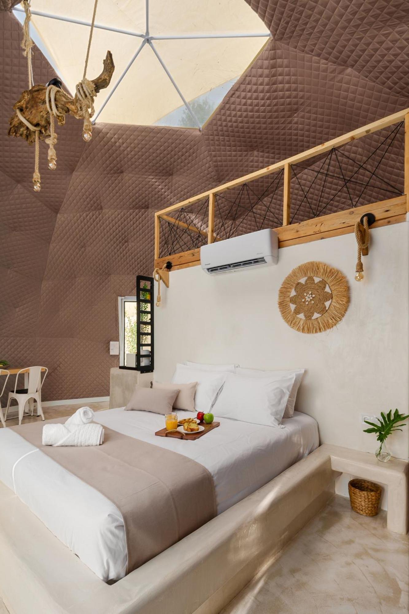 Gogna Luxury Domes * Gonia