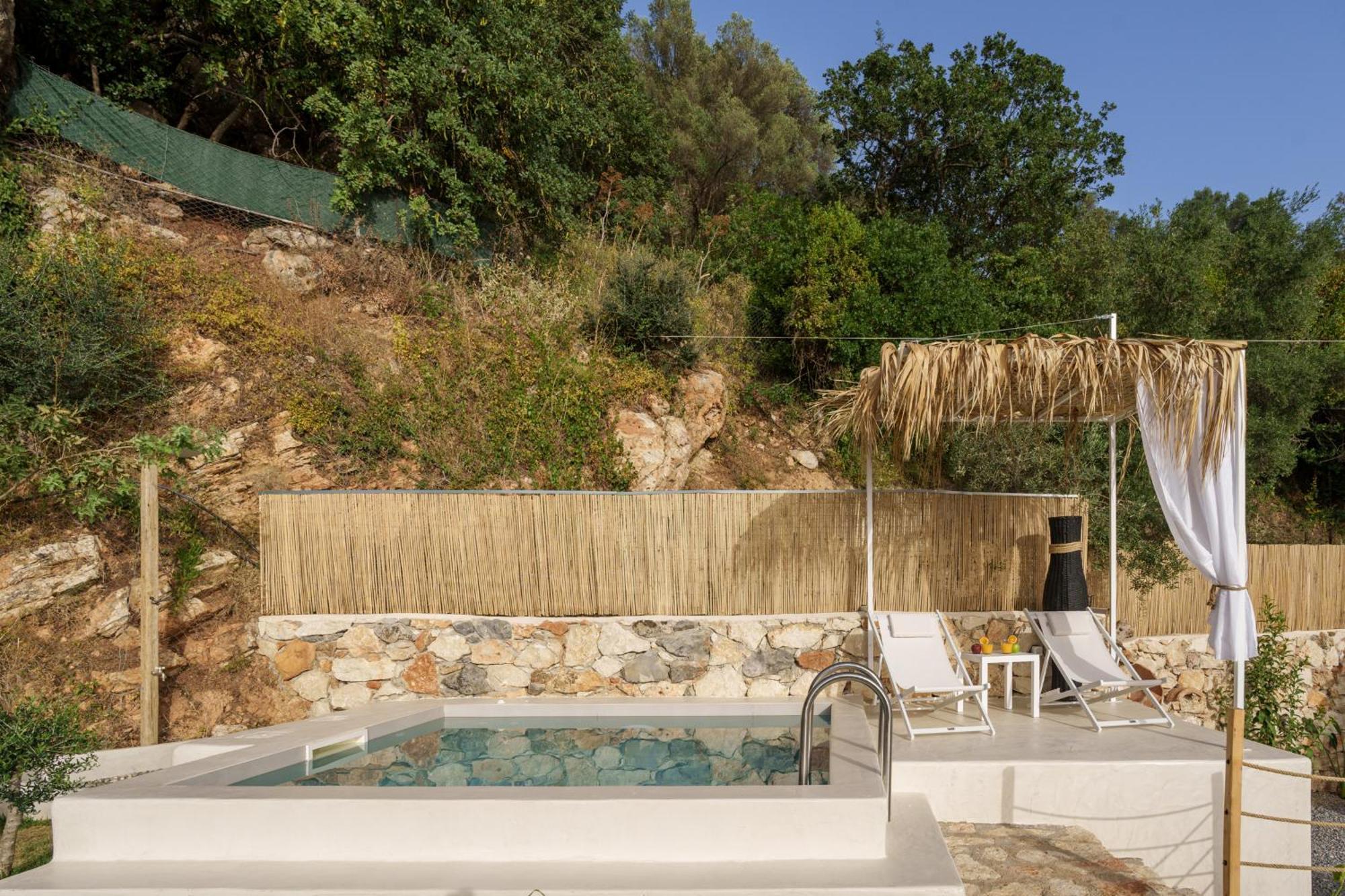 Gogna Luxury Domes Luxury tent