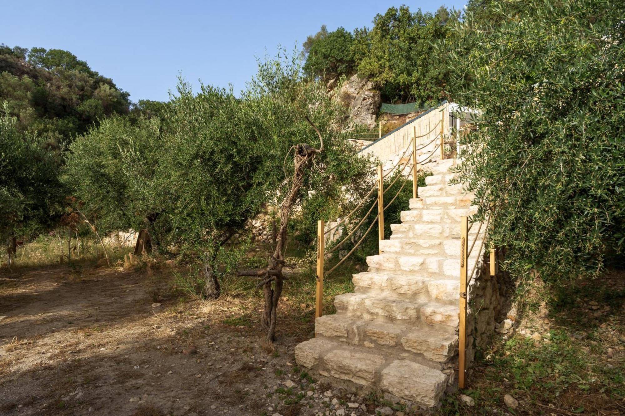 Gogna Luxury Domes Campo de lujo Gonia